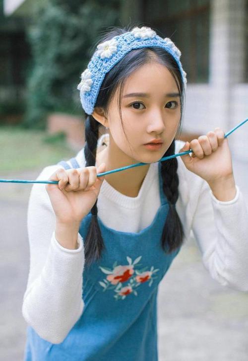 NBA今日战报勇士三连胜强势登顶西部，nba勇士今天比赛直播视频