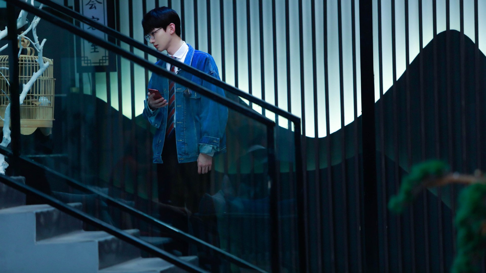 马拉松热潮延续城市魅力不断释放，马拉松泛滥成灾