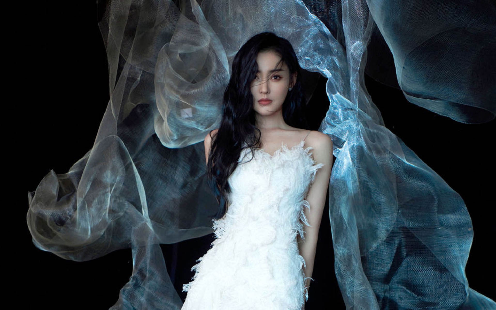 库里晒全家福庆祝结婚纪念日,库里结婚照